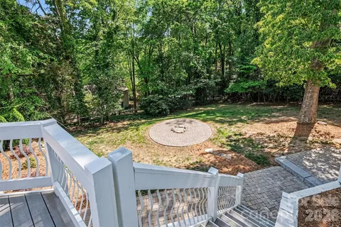 $1,290,000 | 7010 Terrace Drive, Charlotte, NC 28211