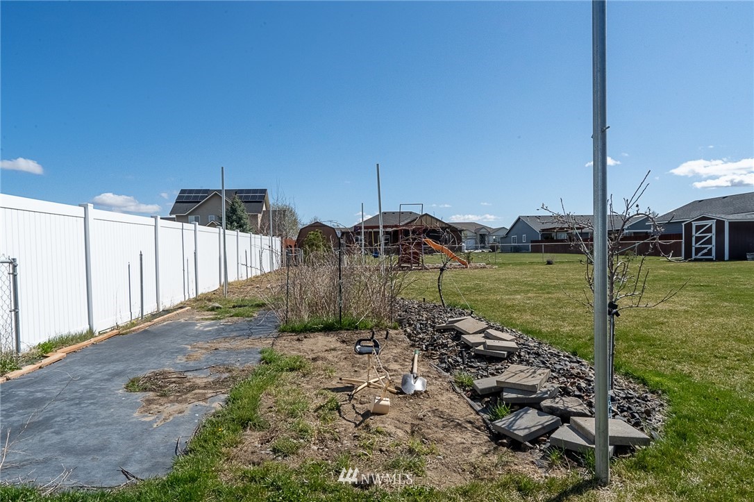 137 Rd I.3 Northeast Moses Lake, WA 98837 - Photo 11 of 40 Gallery Image 11