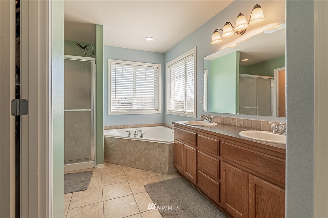 137 Rd I.3 Northeast Moses Lake, WA 98837 - Photo 34 of 40 Gallery Image 34