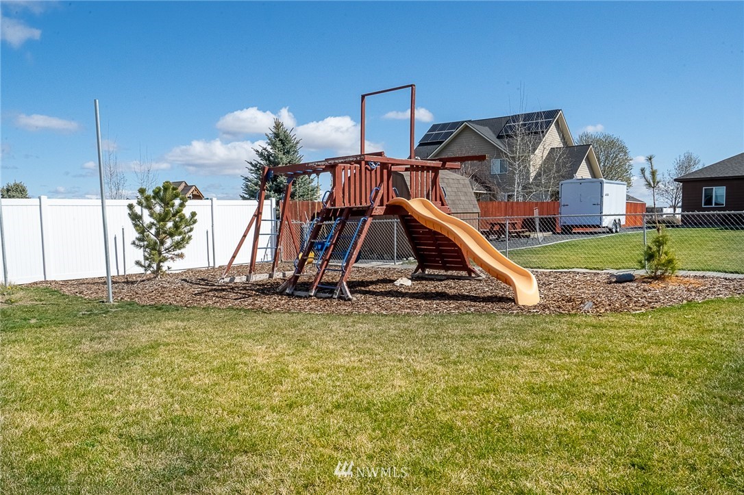 137 Rd I.3 Northeast Moses Lake, WA 98837 - Photo 9 of 40 Gallery Image 9