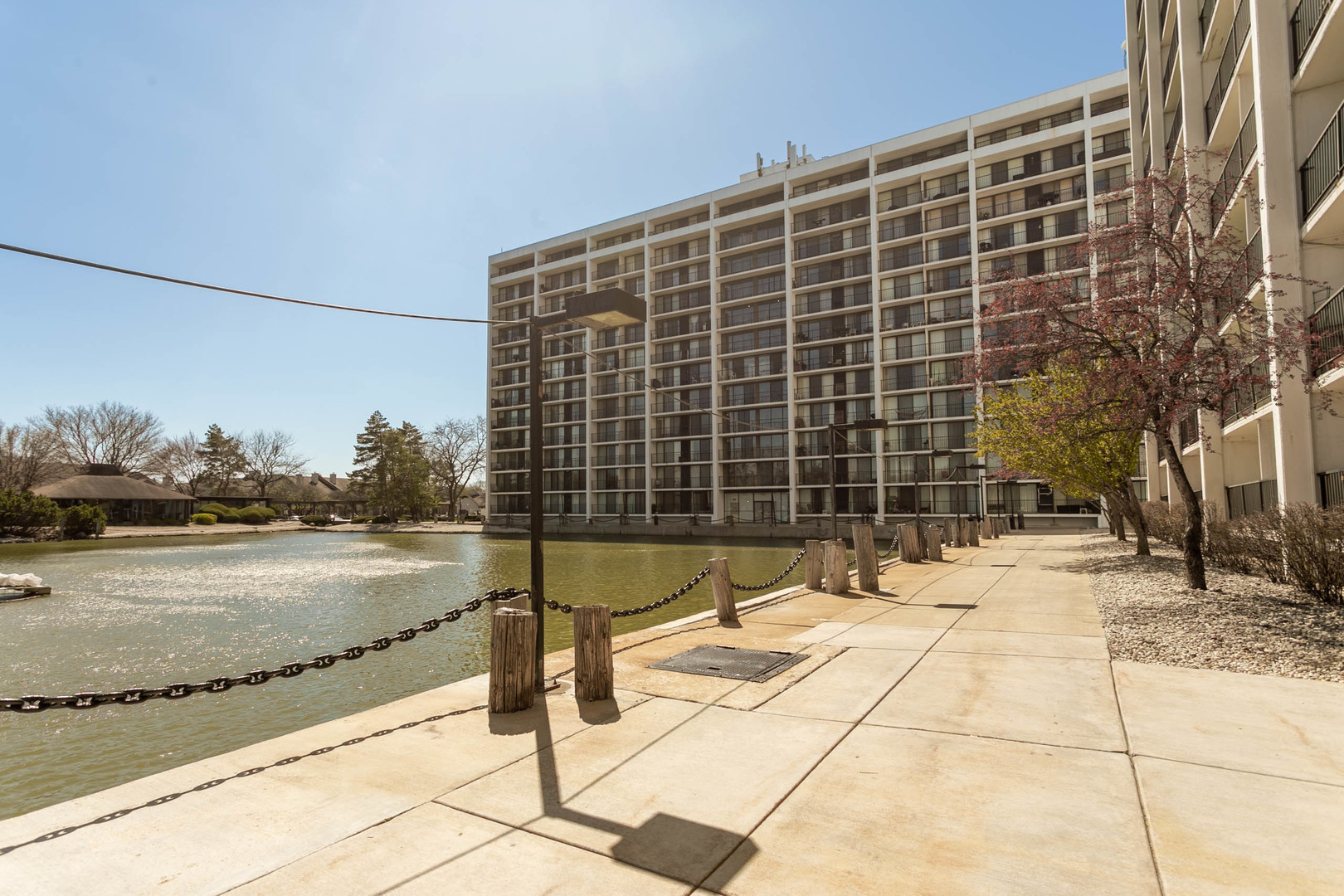 2015 South Finley Road, Unit 701 Lombard, IL 60148 - Photo 21 of 27