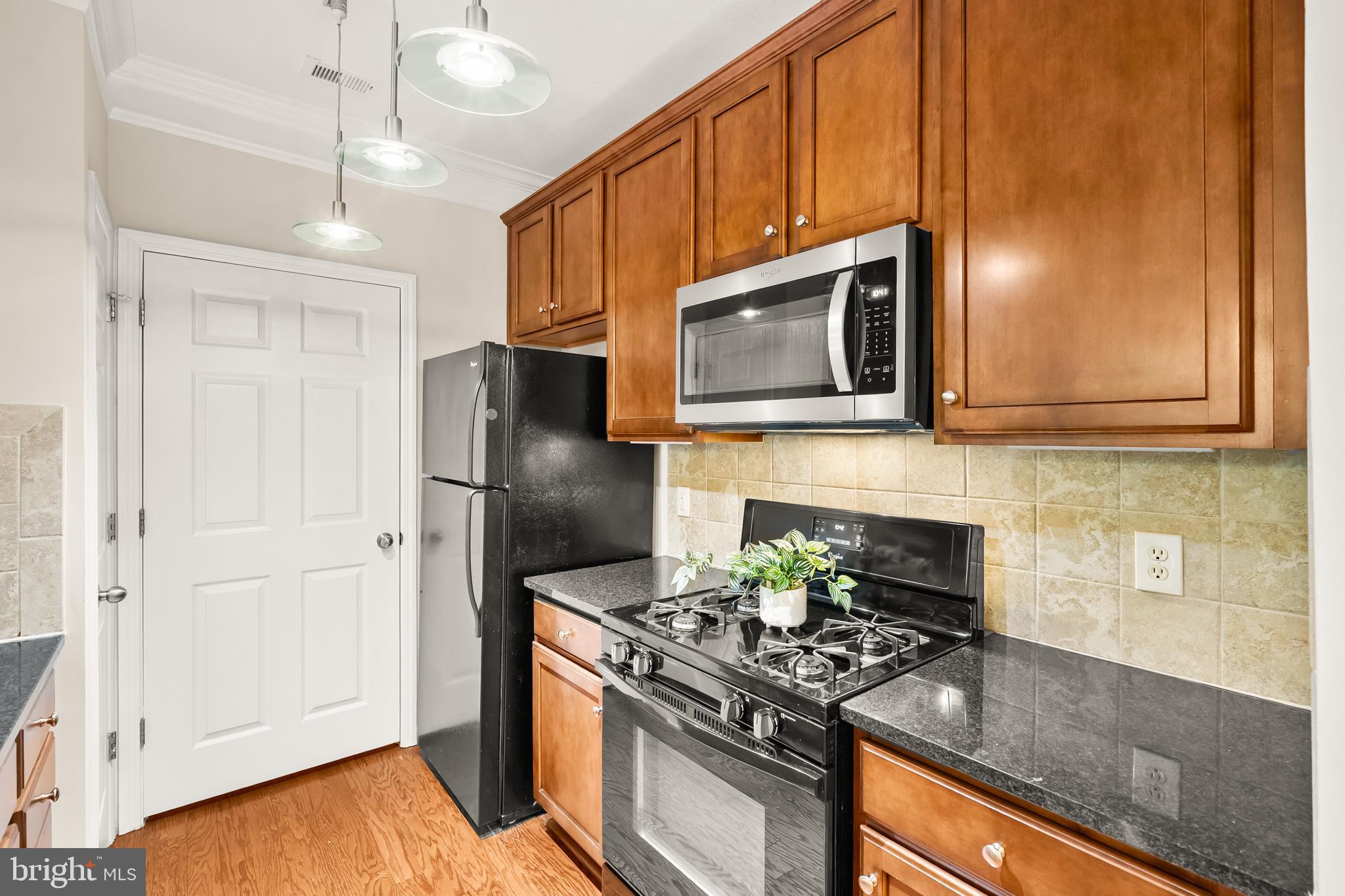 514 Sunset View Terrace Southeast, Unit 207 Leesburg, VA 20175 - Photo 14 of 51