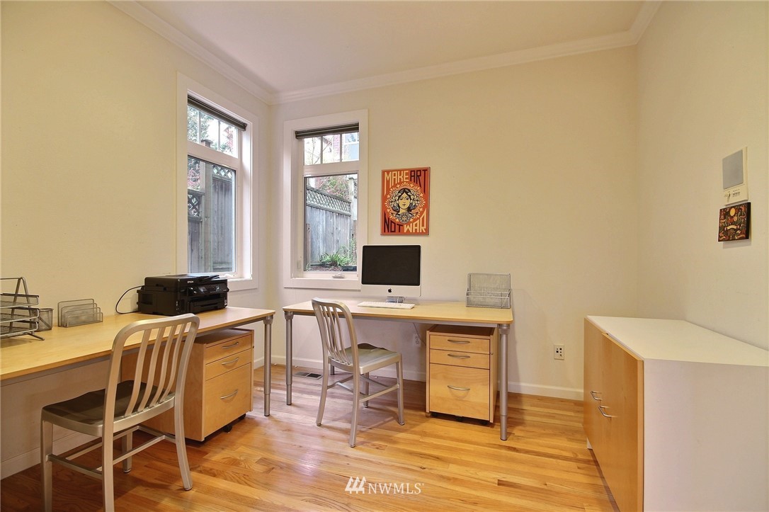 6842 16th Avenue Northeast Seattle, WA 98115 - Photo 13 of 25