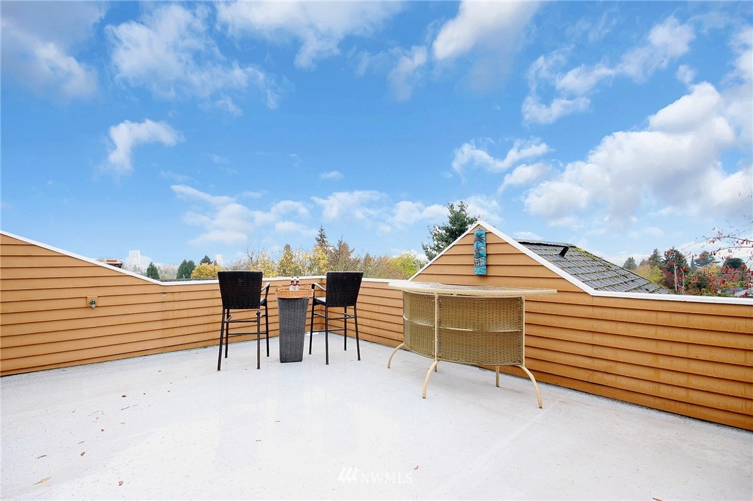 6842 16th Avenue Northeast Seattle, WA 98115 - Photo 20 of 25