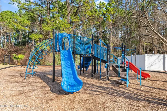 a view of outdoor space