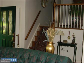 413 Valley View Road Willow Grove, PA 19006 - Photo 7 of 11 Gallery Image 7