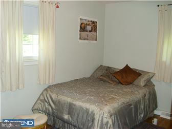 413 Valley View Road Willow Grove, PA 19006 - Photo 10 of 11 Bedroom