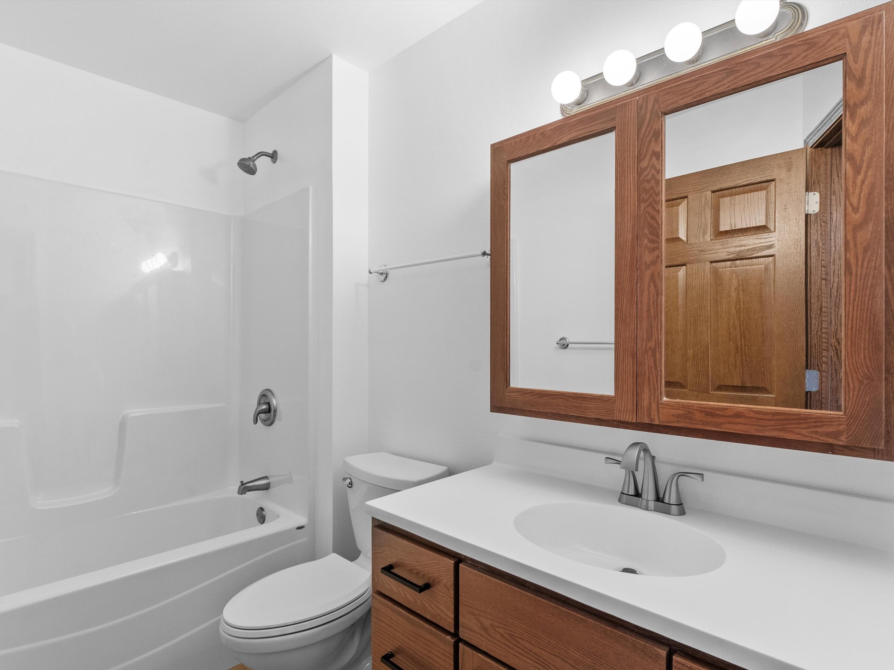 1609 16th Street, Unit D Two Rivers, WI 54241 - Photo 13 of 27 Bathroom