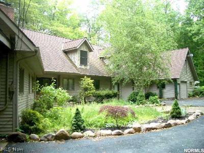 2261 River Road Willoughby, OH 44094 - Photo 1 of 1 Gallery Image 1