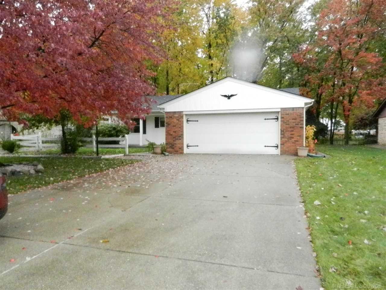 11367 Common Road Warren, MI 48093 - Photo 6 of 44 31364535-5.JPG