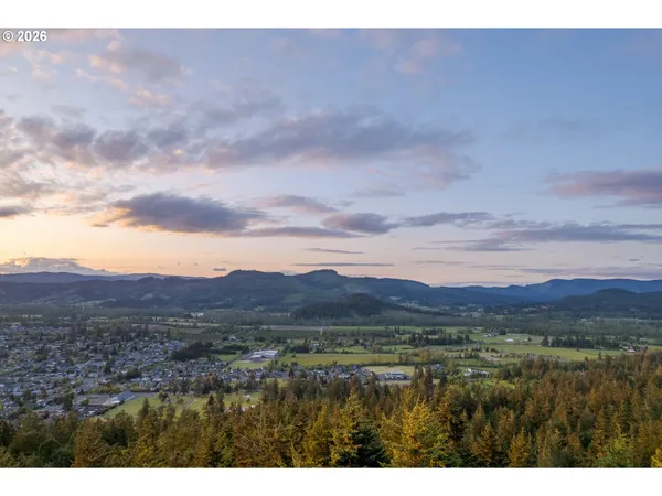 $299,900 | South 73rd Avenue, Springfield, OR 97478