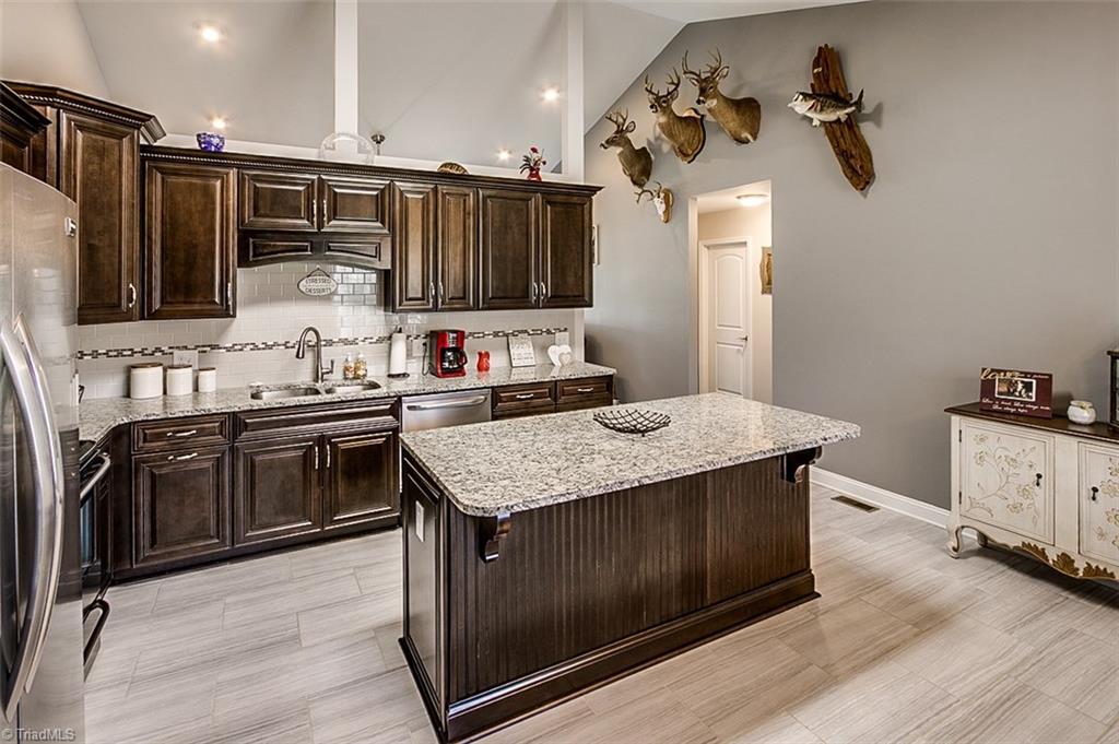 2760 Stutts Road Asheboro, NC 27205 - Photo 8 of 26 Gallery Image 8