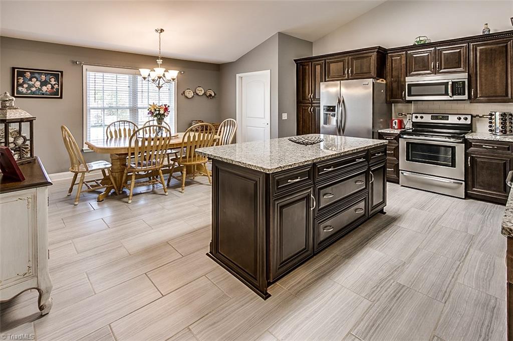 2760 Stutts Road Asheboro, NC 27205 - Photo 10 of 26 Gallery Image 10