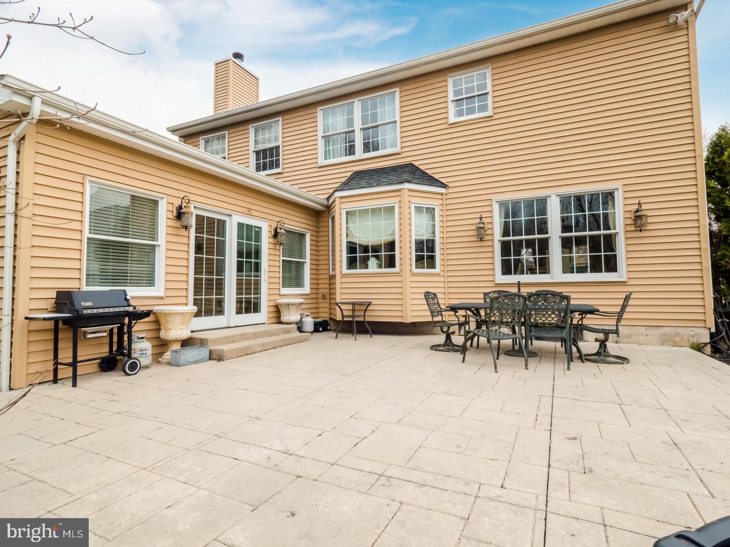 1281 Fountain Road Newtown, PA 18940 - Photo 25 of 29 Exterior Back and Patio