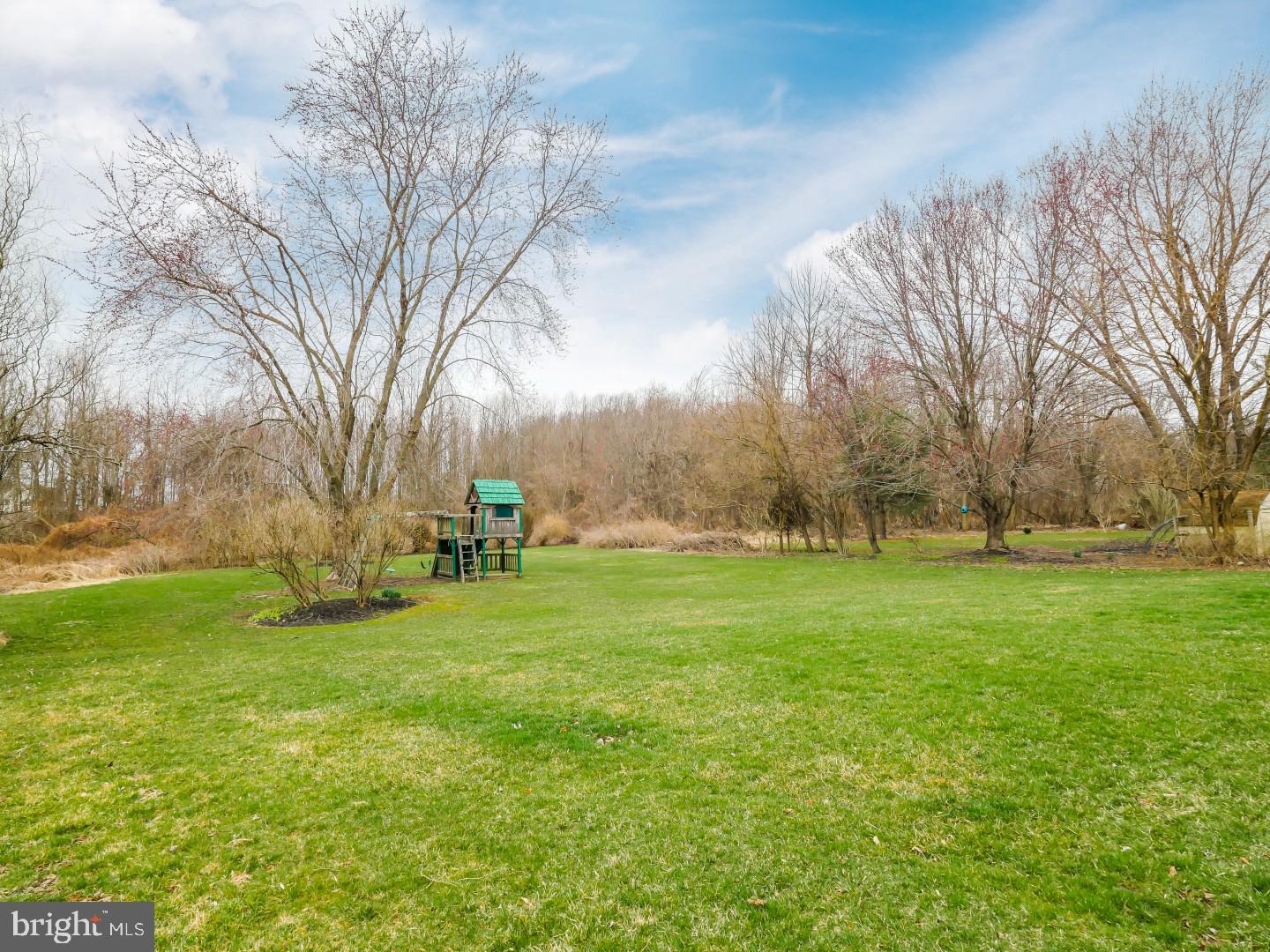 1281 Fountain Road Newtown, PA 18940 - Photo 28 of 29 Backyard with Treehouse