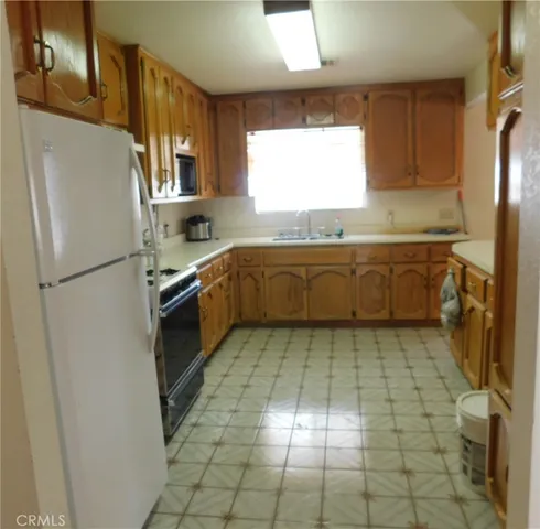 $2,000 | 9841 Mendiburu Road, California City, CA 93505