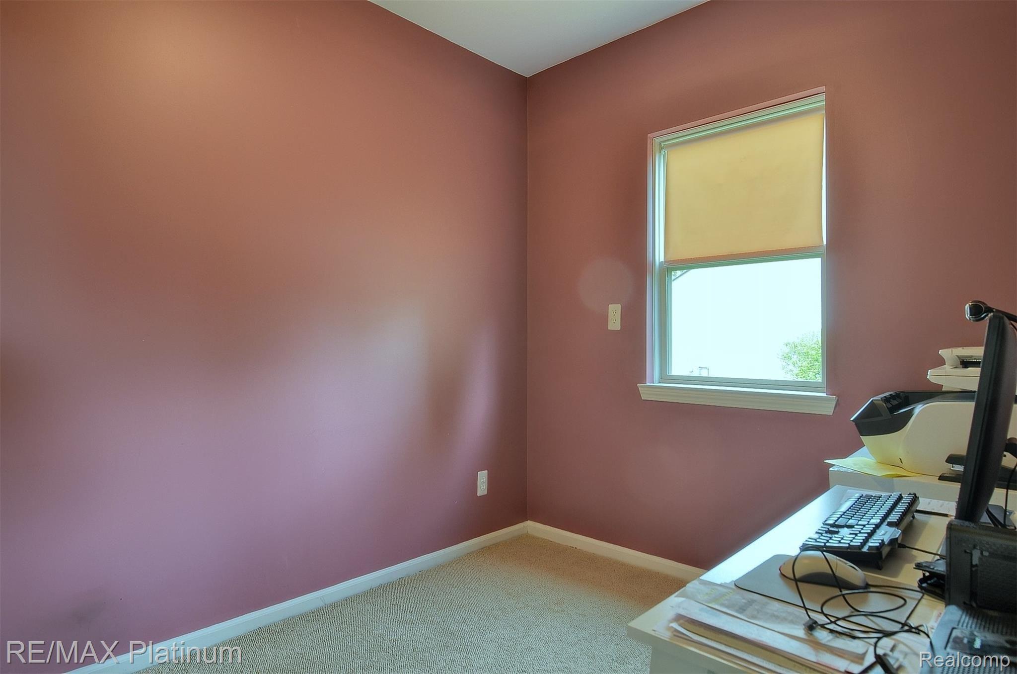 578 Ridge Road Walled Lake, MI 48390 - Photo 24 of 34 24-2nd Bedroom.jpg