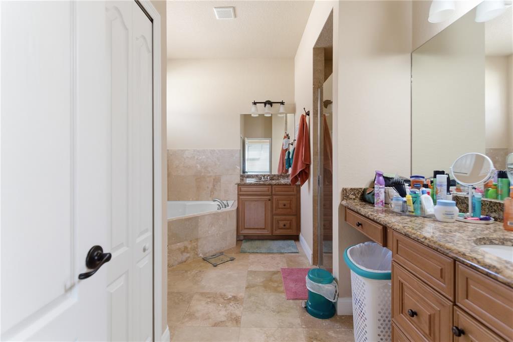 8875 Southwest 73rd Lane Gainesville, FL 32608 - Photo 19 of 37