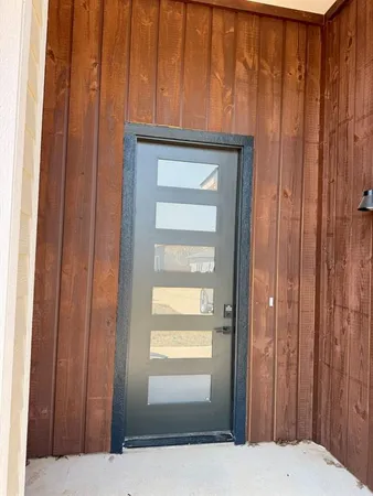 $2,250 | 15512 Greenhouse Way, Lindale, TX 75771