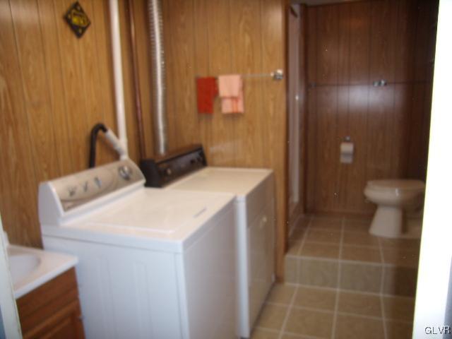 2022 Wirth Road Hellertown, PA 18055 - Photo 5 of 15 Gallery Image 5