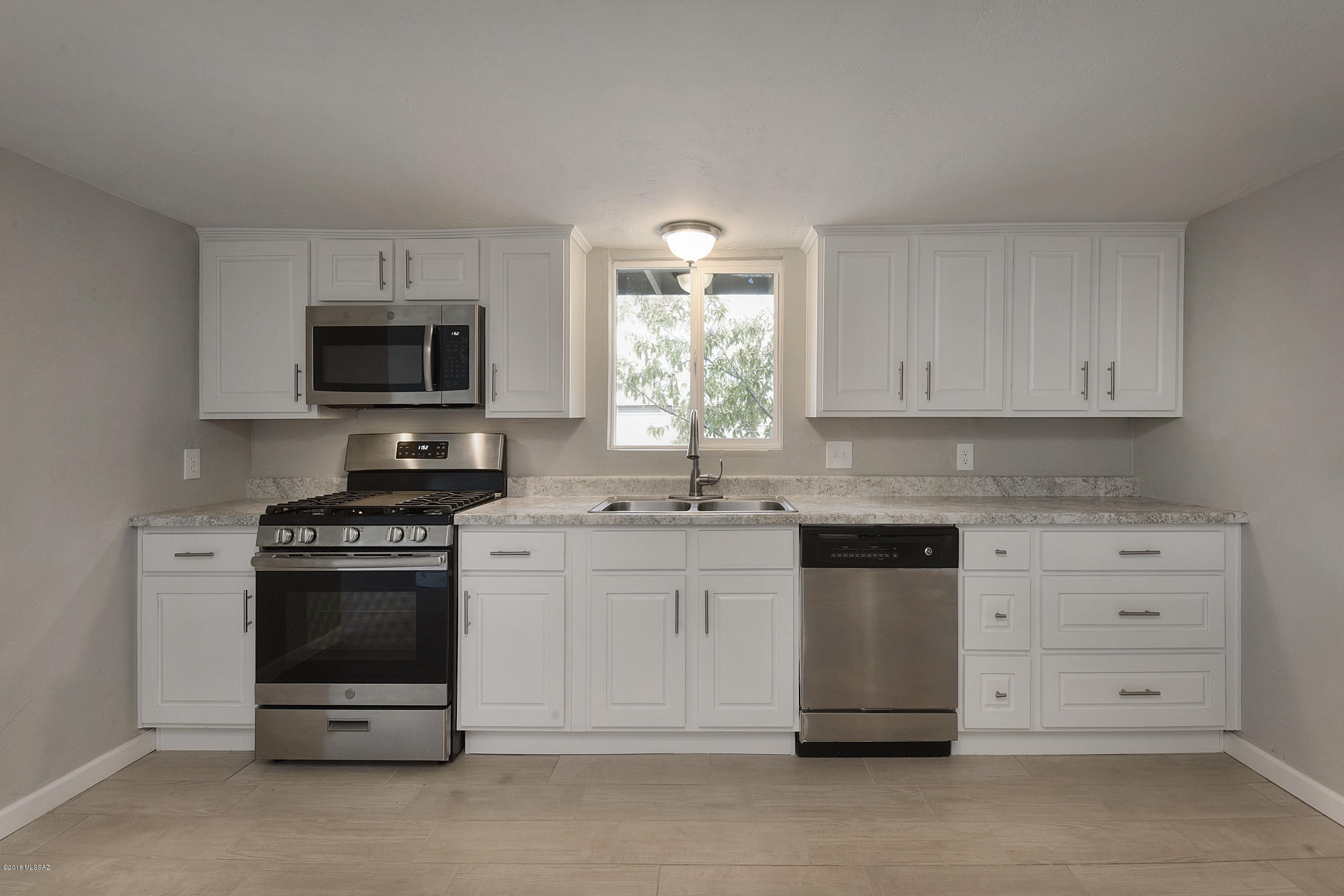 4151 East Spring Street Tucson, AZ 85712 - Photo 14 of 26 Gallery Image 14