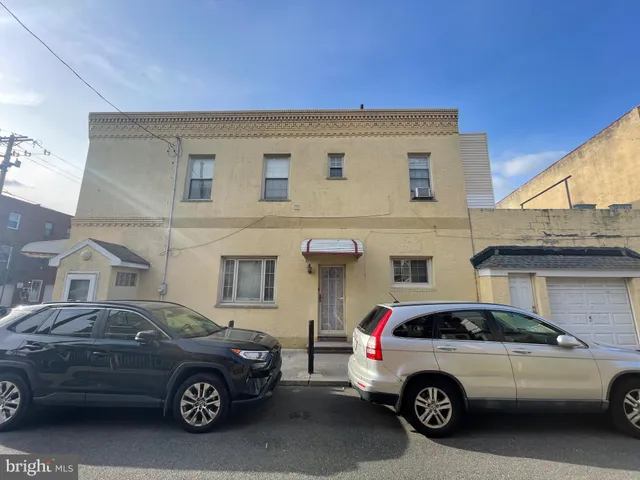 $350,000 | 1015 West Ritner Street, Philadelphia, PA 19148