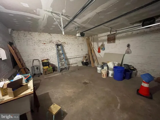 $350,000 | 1015 West Ritner Street, Philadelphia, PA 19148