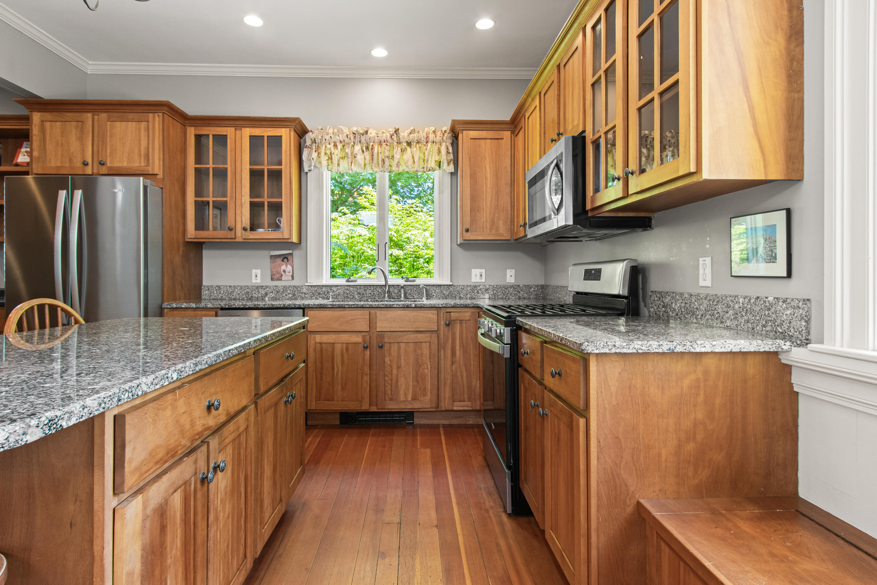 36 Scott Dyer Road Cape Elizabeth, ME 04107 - Photo 13 of 41 20250603KP-71028