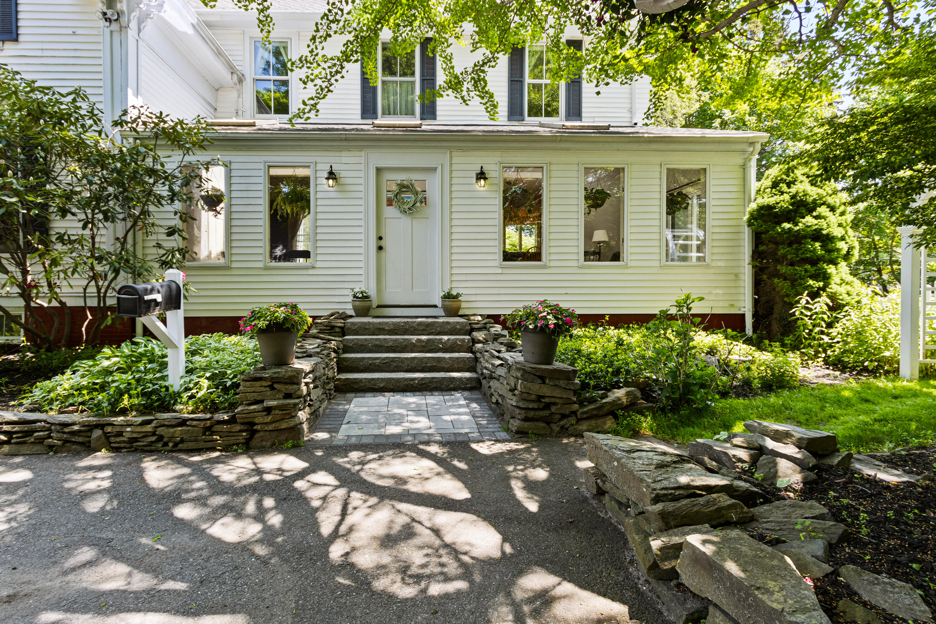 36 Scott Dyer Road Cape Elizabeth, ME 04107 - Photo 4 of 41 20250603KP-71002