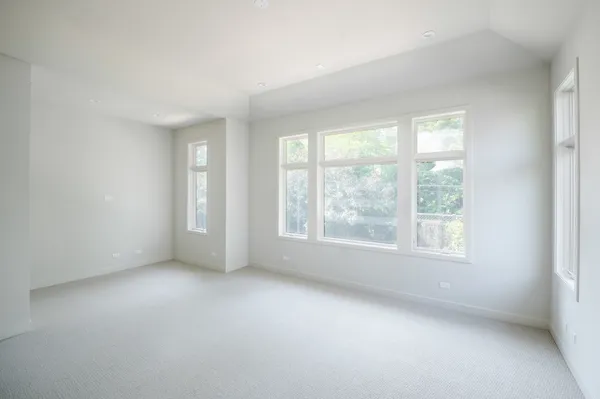 $1,575,000 | 19 Heritage Drive, Highland Park, IL 60035