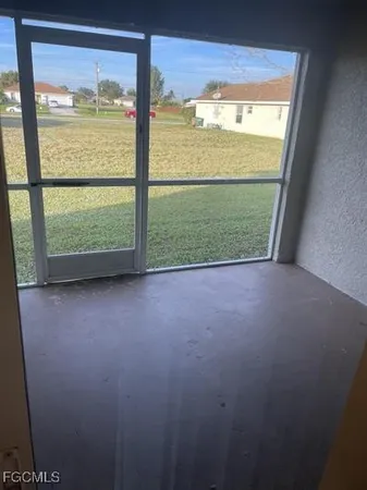 $1,500 | 829 Northeast 15th Lane, Cape Coral, FL 33909
