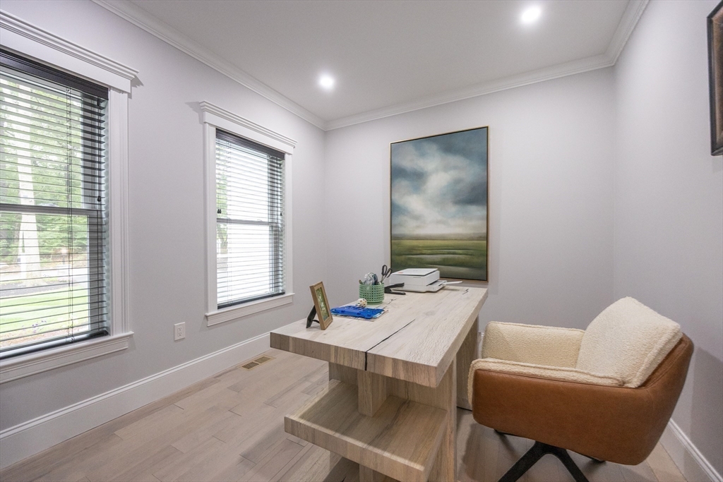 2 Ledgestone Road Douglas, MA 01516 - Photo 34 of 41 Gallery Image 34