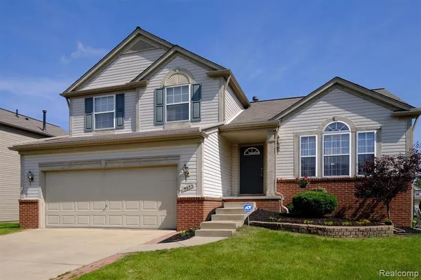 $2,500 | 9653 Wexford Drive, Ypsilanti, MI 48198