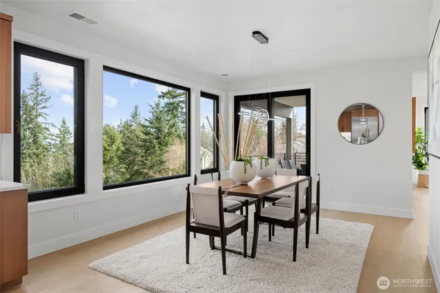 $2,800,000 | 16068 Southeast 44th Court, Bellevue, WA 98006