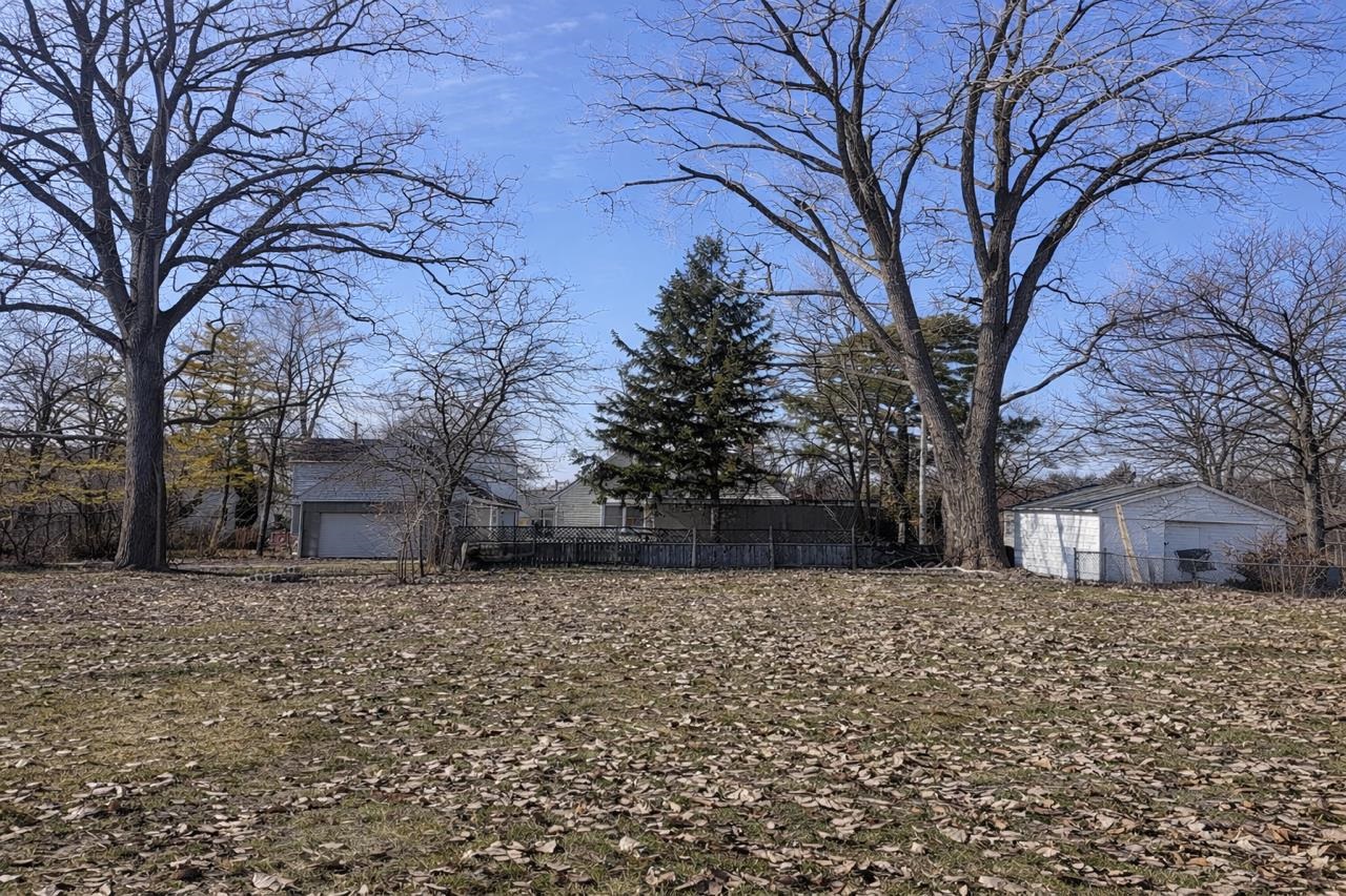 405 Harvard Street Bay City, MI 48708 - Photo 3 of 7