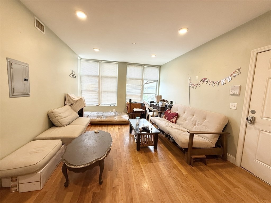 299 Dudley Street, Unit 3 Boston, MA 02119 - Photo 10 of 11
