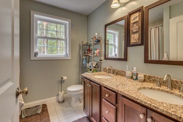 24 Ledge Road Chelmsford, MA 01863 - Photo 22 of 30