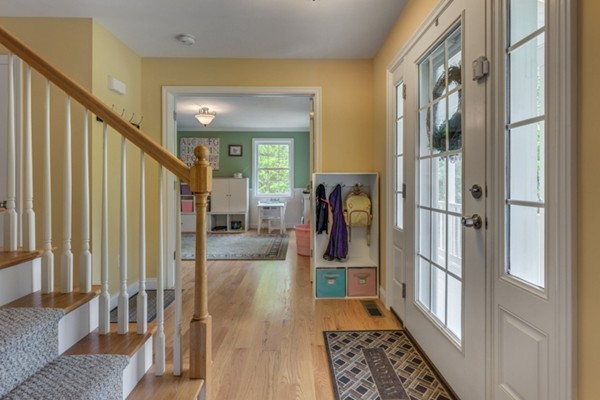 24 Ledge Road Chelmsford, MA 01863 - Photo 5 of 30