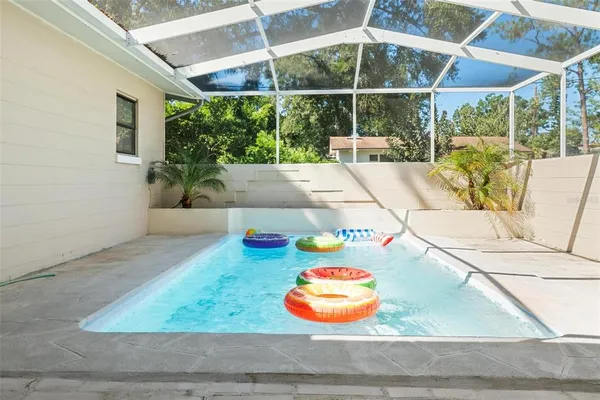 a outdoor view with a sitting space