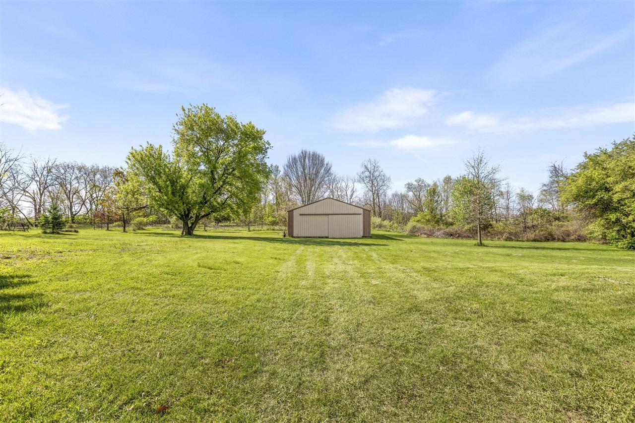 3979 Clinton Macon Road Clinton, MI 49236 - Photo 20 of 35