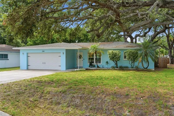 $375,000 | 2140 Northeast Coachman Road, Clearwater, FL 33765