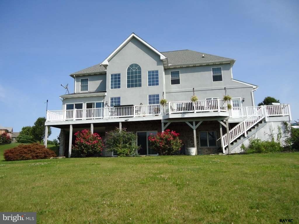 194 Ridgefield Drive, Unit C5 York, PA 17403 - Photo 2 of 6 Gallery Image 2