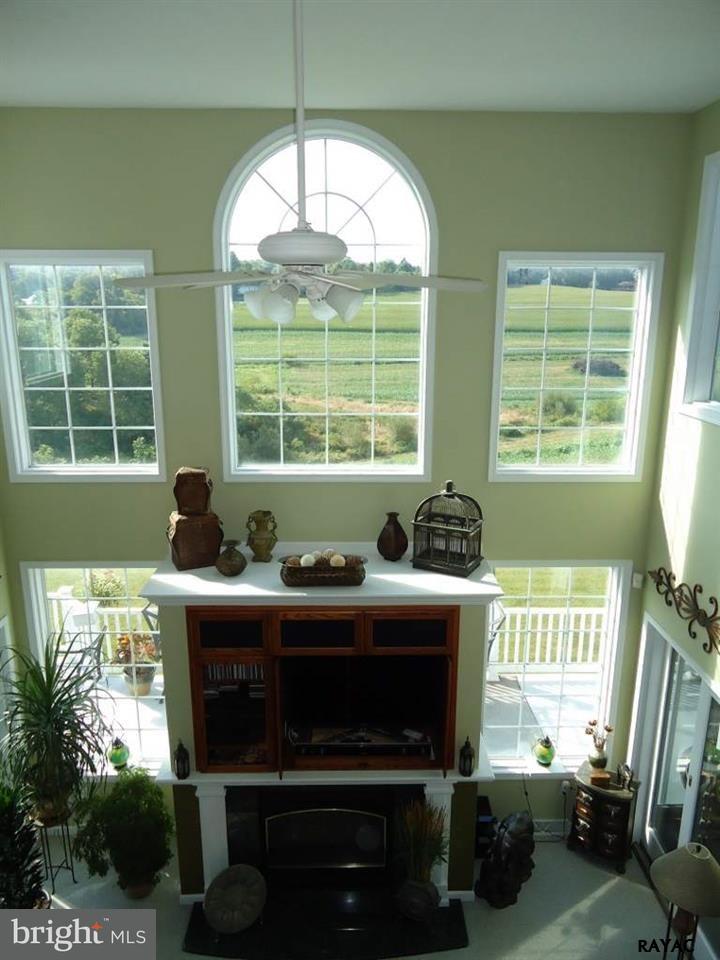 194 Ridgefield Drive, Unit C5 York, PA 17403 - Photo 3 of 6 Gallery Image 3