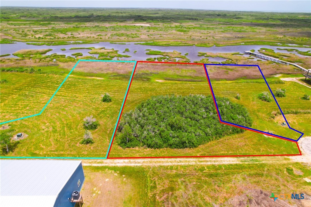 9 Boca Grande Loop Port O'Connor, TX 77982 - Photo 11 of 44 a view of an ocean