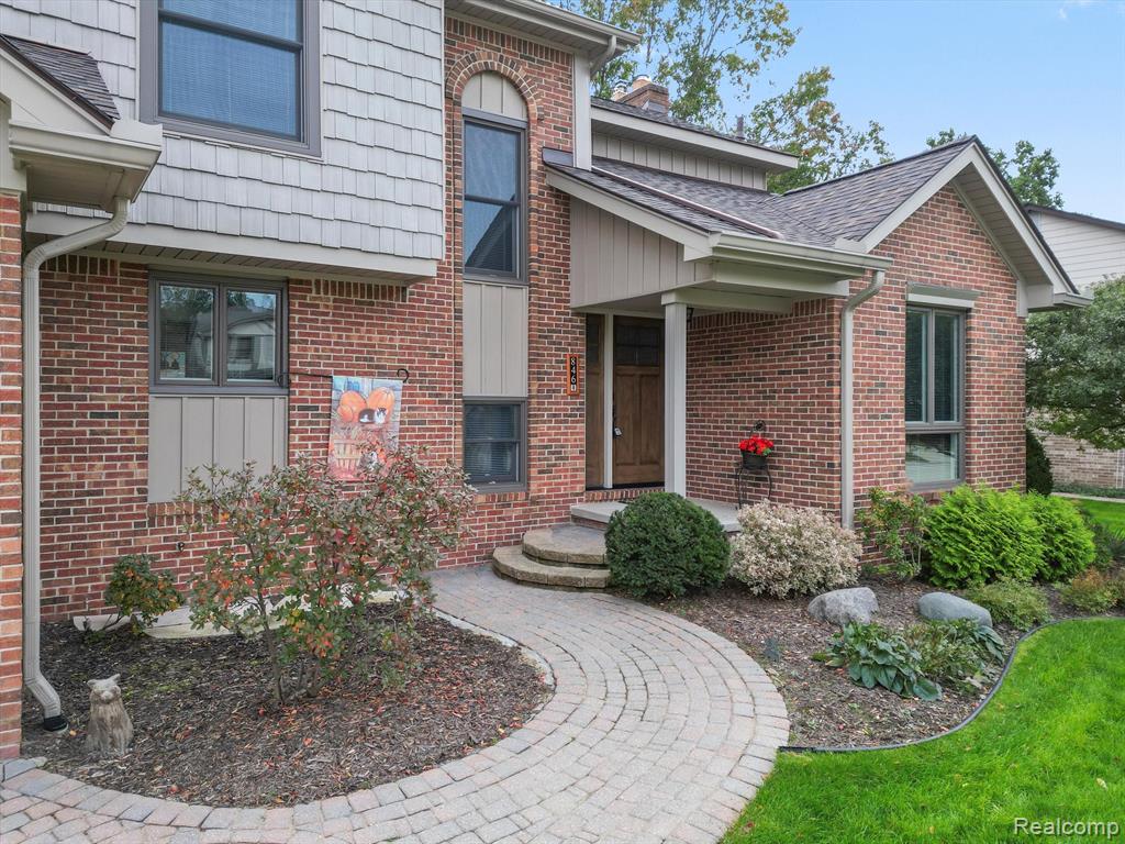 846 Stag Ridge Road Rochester Hills, MI 48309 - Photo 5 of 42