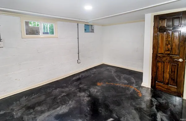 $310,000 | 9325 Baumgart Road, Evansville, IN 47725