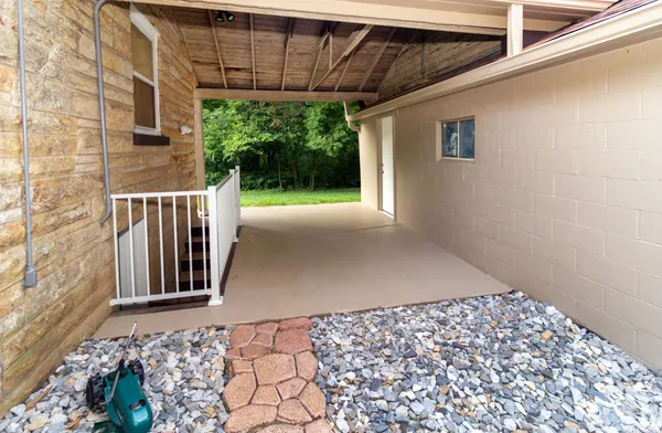 $310,000 | 9325 Baumgart Road, Evansville, IN 47725