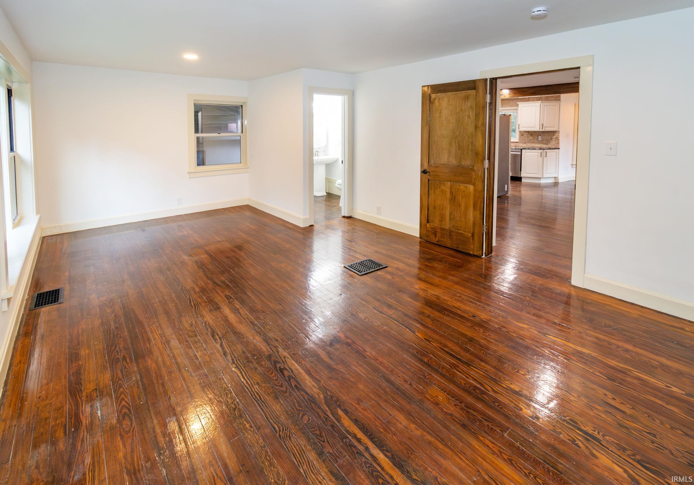 9325 Baumgart Road Evansville, IN 47725 - Photo 8 of 18