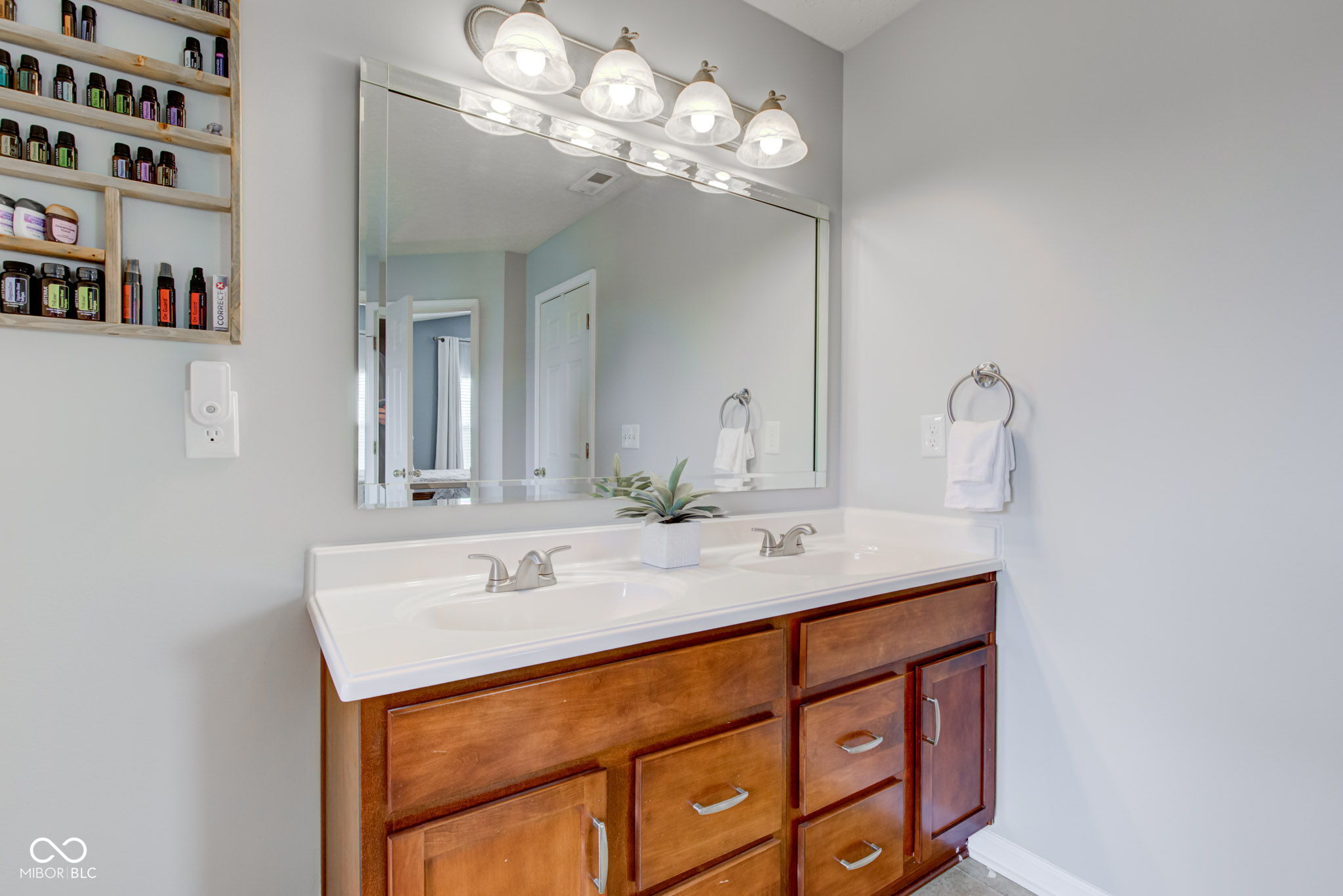 8218 Elsen Ridge Avon, IN 46123 - Photo 48 of 65 Gallery Image 48