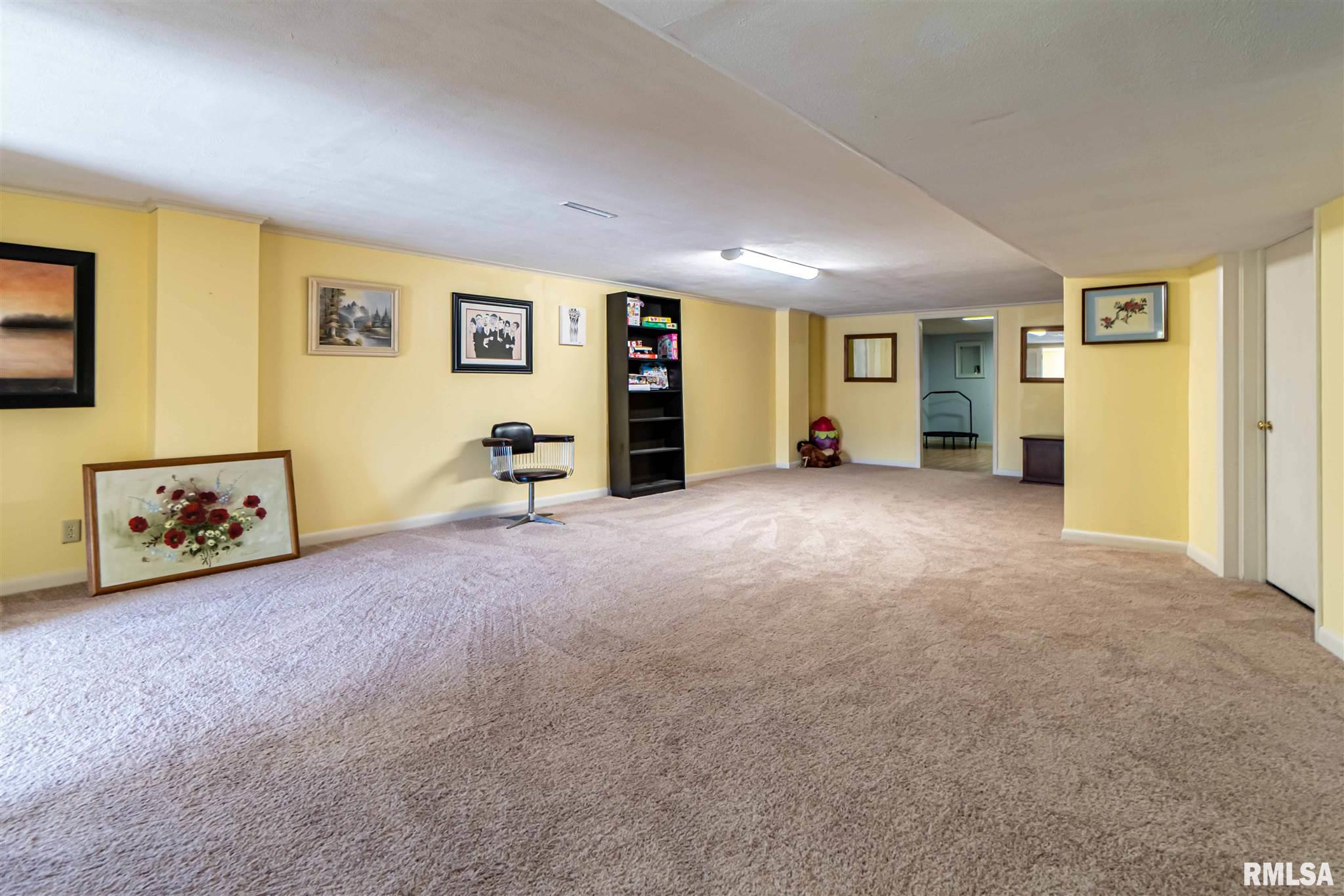 9021 North Picture Ridge Road Peoria, IL 61615 - Photo 33 of 42 Gallery Image 33